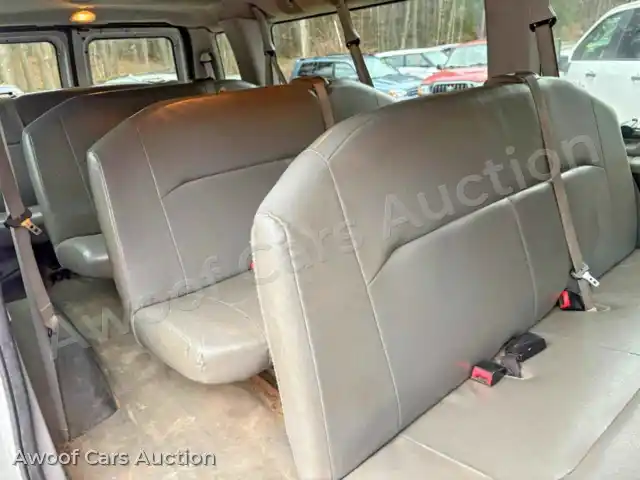 2011 Ford Econoline 1FBSS3BL3BDA40262 — Copart auction photo 6