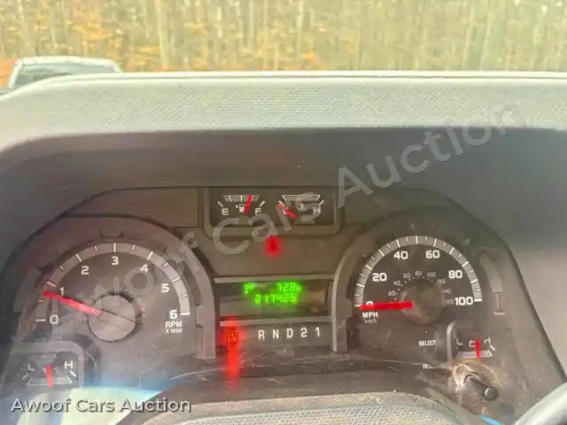 2011 Ford Econoline 1FBSS3BL3BDA40262 — Copart auction photo 8
