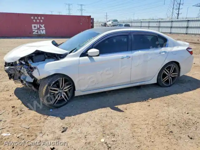 2017 Honda Accord 1HGCR2F56HA017295 — photo 1 de la vente Copart