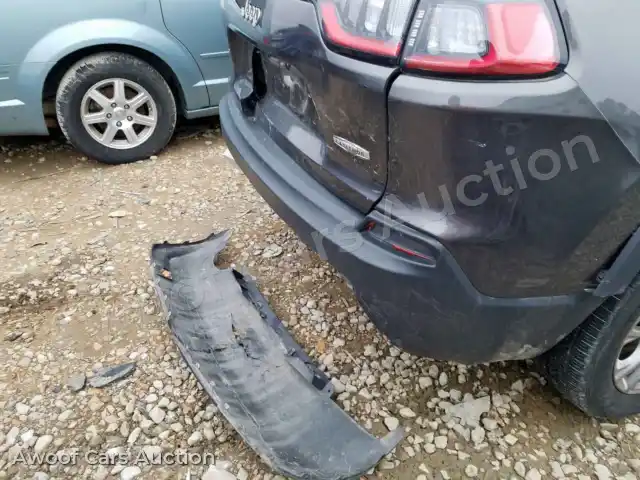 2019 Jeep Cherokee 1C4PJLLB2KD128455 — Copart auction photo 9