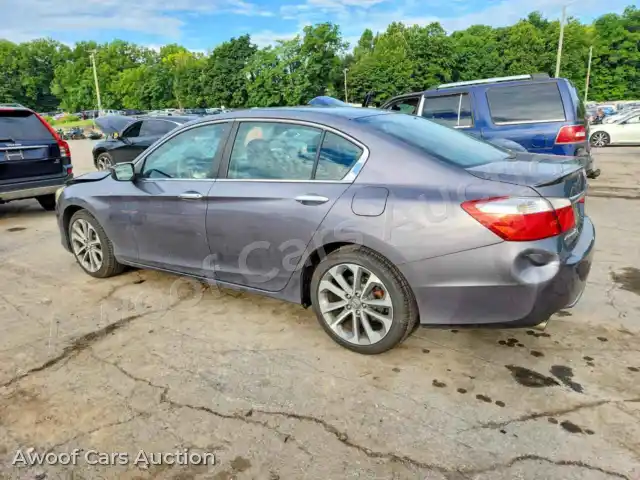 2015 Honda Accord 1HGCR2F57FA174704 — Copart auction photo 2