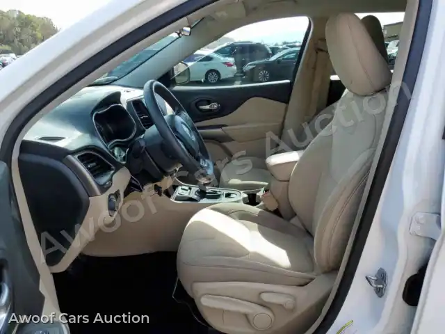 2019 Jeep Cherokee 1C4PJLCB8KD204776 — Manheim auction photo 6