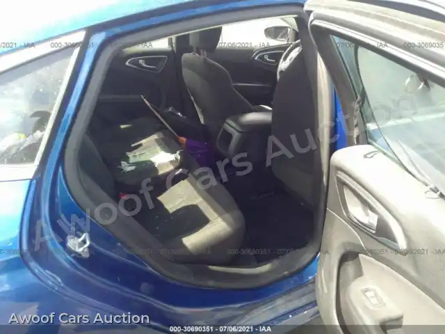 2015 Chrysler 200 1C3CCCAB4FN723047 — Iaai auction photo 8