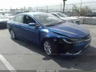 2015 Chrysler 200