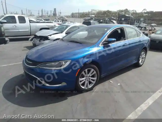 2015 Chrysler 200 1C3CCCAB4FN723047 — Iaai auction photo 2