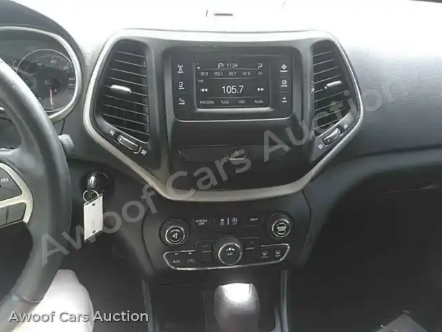 2016 Jeep Cherokee 1C4PJLCS5GW171019 — Manheim auction photo 4