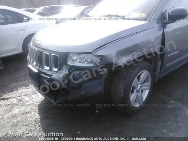 2012 Jeep Compass 1C4NJDEB8CD659560 — Iaai auction photo 6