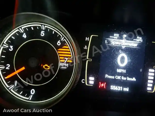 2019 Jeep Cherokee 1C4PJLLB2KD308308 — Copart auction photo 8