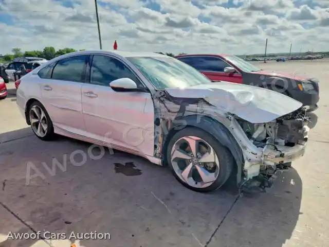 2018 Honda Accord 1HGCV2F93JA035984 — photo 4 de la vente Copart