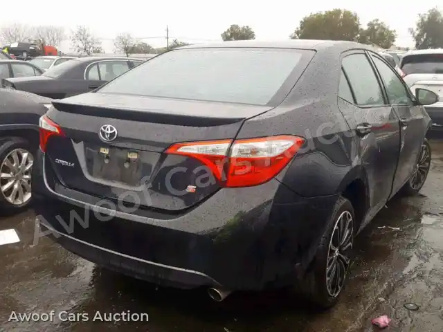 2015 Toyota Corolla 5YFBURHE5FP323430 — Copart auction photo 4