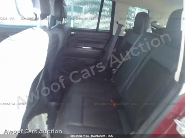 2016 Jeep Compass 1C4NJDEB3GD685649 — Iaai auction photo 8