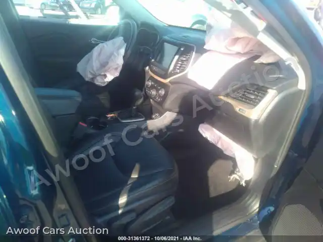 2018 Jeep Cherokee 1C4PJLDB5JD553780 — photo 5 de la vente Iaai