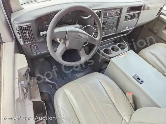 2007 Chevrolet Express 1GCGG25V471103842 — Copart auction photo 8
