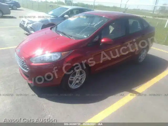 2017 Ford Fiesta 3FADP4BJ7HM132200 — photo 2 de la vente Iaai