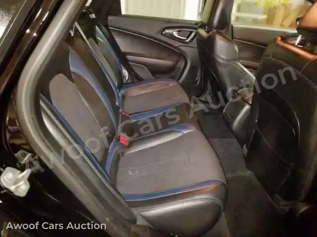 2015 Chrysler 200 1C3CCCBB6FN738499 — Copart auction photo 6