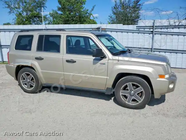 2009 Jeep Patriot 1J4FT28B99D147324 — Copart auction photo 4