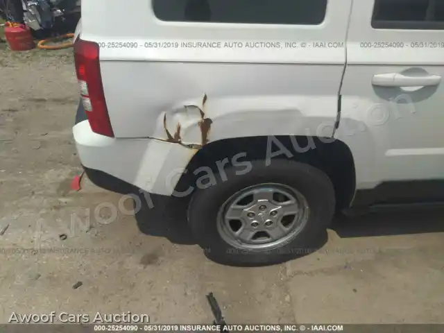 2012 Jeep Patriot 1C4NJRBB3CD597955 — Iaai auction photo 6