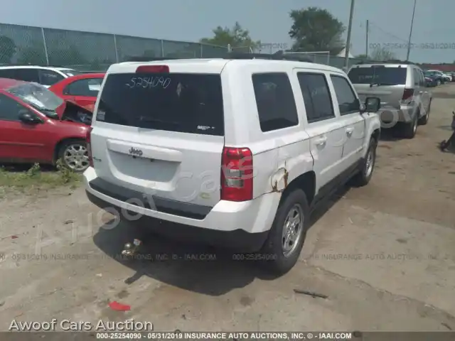 2012 Jeep Patriot 1C4NJRBB3CD597955 — Iaai auction photo 4