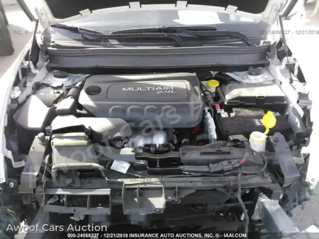 2016 Jeep Cherokee 1C4PJLCB6GW206649 — Iaai auction photo 10