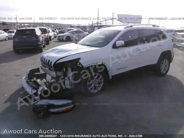 2016 Jeep Cherokee 1C4PJLCB6GW206649 — Iaai auction photo 2