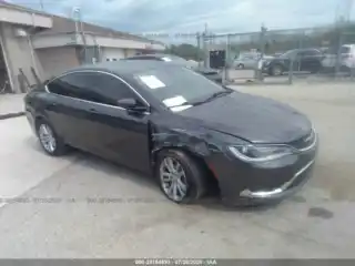 2015 Chrysler 200
