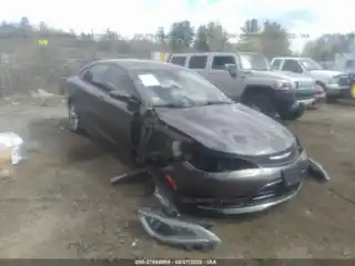 2016 Chrysler 200