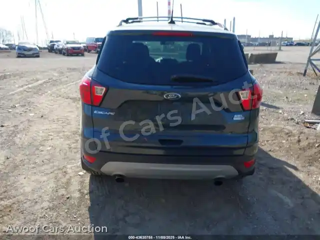 2019 Ford Escape 1FMCU9HD3KUB70843 — photo 17 de la vente Iaai