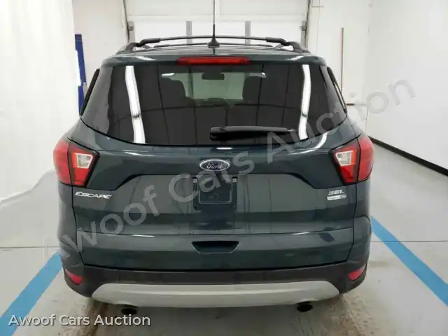 2019 Ford Escape 1FMCU9HD3KUB70843 — photo 10 de la vente Manheim