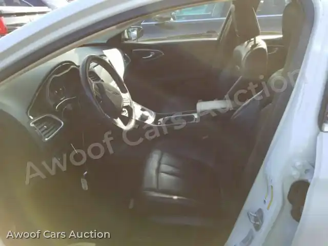 2015 Chrysler 200 1C3CCCCB4FN567881 — Manheim auction photo 3