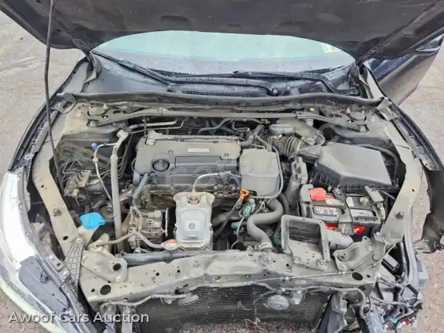 2017 Honda Accord 1HGCR2F88HA050180 — Copart auction photo 11