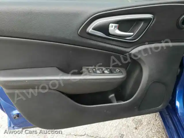 2017 Chrysler 200 1C3CCCAB9HN508170 — Manheim auction photo 17
