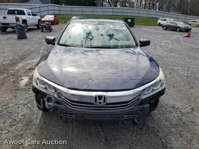 2017 Honda Accord 1HGCR2F85HA199372 — Copart auction photo 5