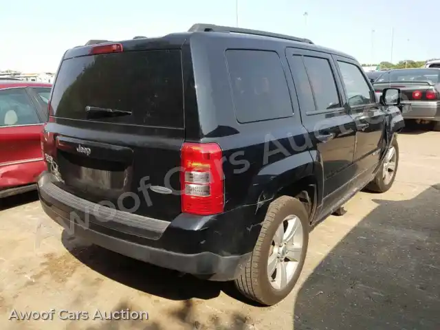 2015 Jeep Patriot 1C4NJRFB0FD148196 — photo 4 de la vente Copart