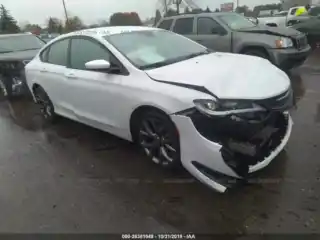 2015 Chrysler 200