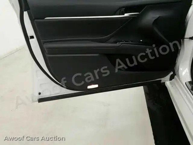 2018 Toyota Camry 4T1B61HK4JU064762 — Manheim auction photo 9