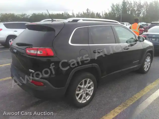 2017 Jeep Grand Cherokee 1C4PJLCB2HW604703 — Manheim auction photo 2