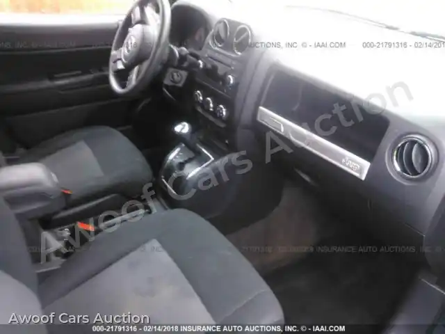2014 Jeep Compass 1C4NJDBB7ED774108 — Iaai auction photo 5