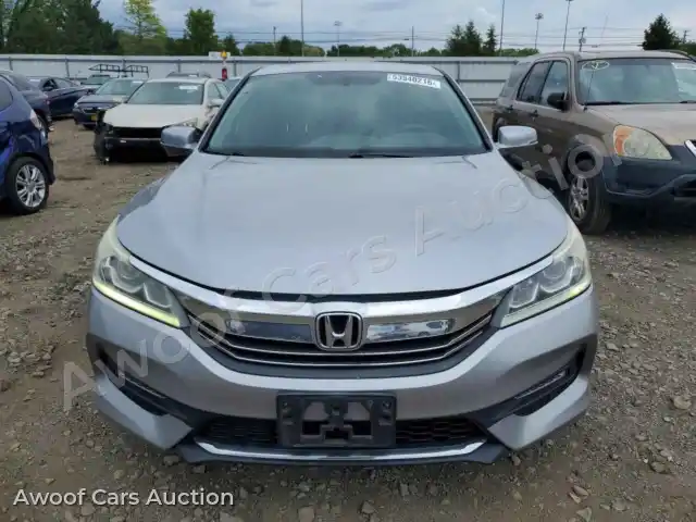 2017 Honda Accord 1HGCR2F81HA250883 — Copart auction photo 5