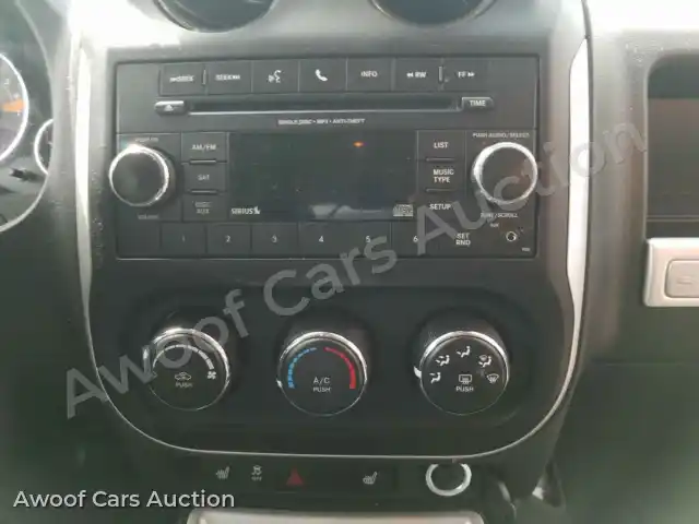 2015 Jeep Compass 1C4NJDEB7FD188389 — Copart auction photo 9