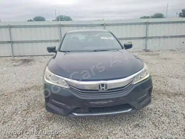 2017 Honda Accord 1HGCR2F86HA190583 — photo 5 de la vente Copart