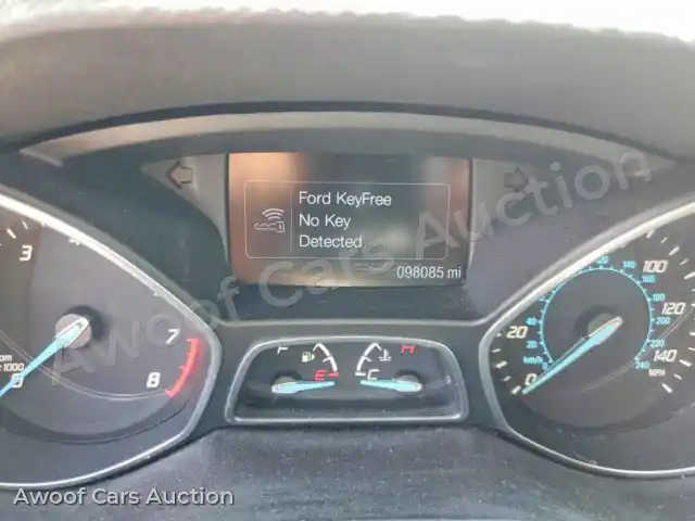 2016 Ford Escape 1FMCU9JX7GUC85568 — photo 9 de la vente Copart
