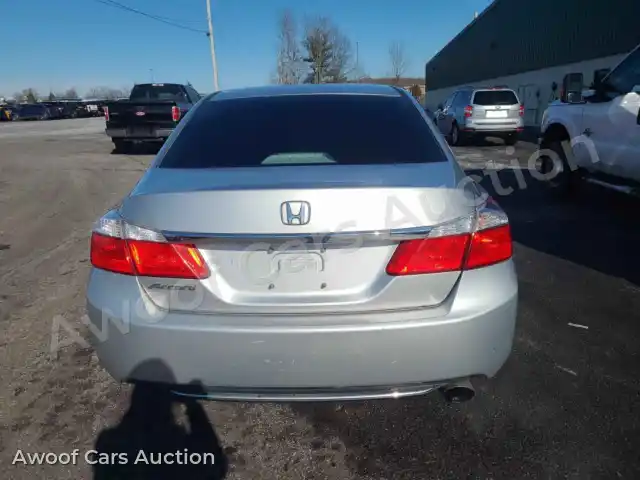 2015 Honda Accord 1HGCR2F32FA082334 — Manheim auction photo 5