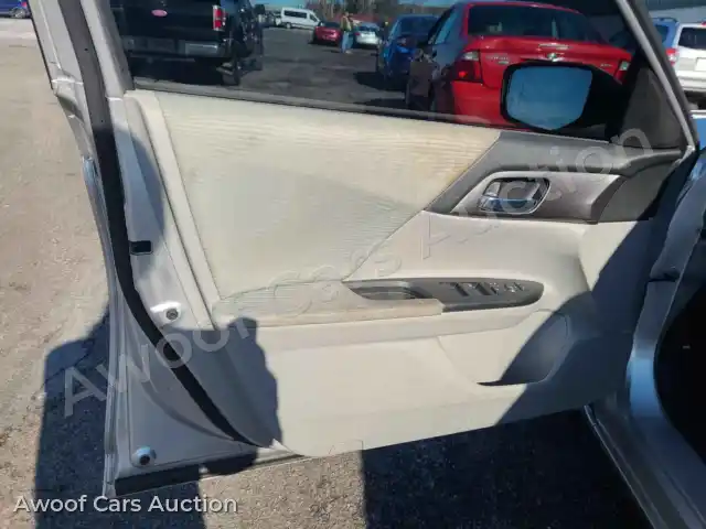 2015 Honda Accord 1HGCR2F32FA082334 — Manheim auction photo 9