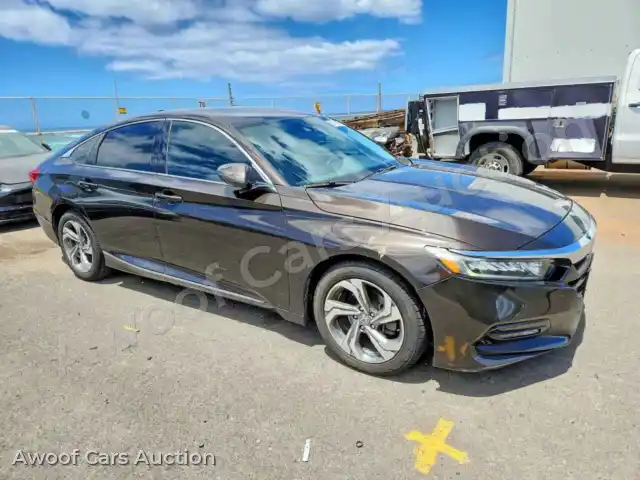 2018 Honda Accord 1HGCV1F4XJA076207 — photo 4 de la vente Copart
