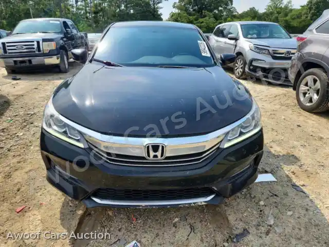2017 Honda Accord 1HGCR2F54HA059206 — Copart auction photo 5