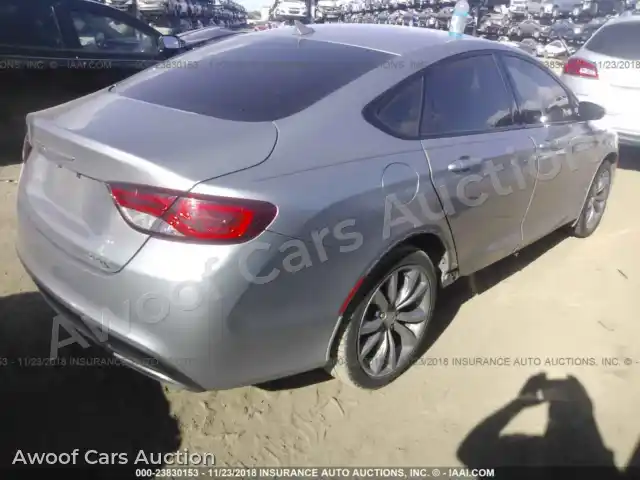 2015 Chrysler 200 1C3CCCBB8FN511797 — Iaai auction photo 4