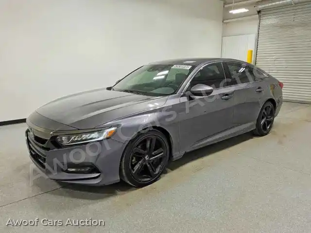2018 Honda Accord 1HGCV1F37JA263668 — photo 1 de la vente Copart