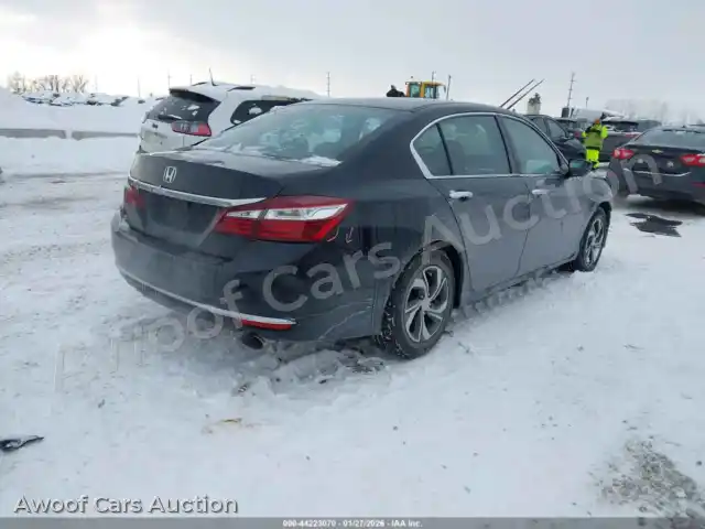 2017 Honda Accord 1HGCR2F37HA120465 — Iaai auction photo 4