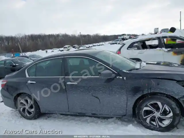 2017 Honda Accord 1HGCR2F37HA120465 — Iaai auction photo 14