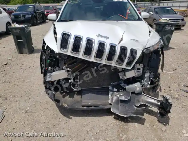 2018 Jeep Cherokee 1C4PJLLB4JD621634 — Copart auction photo 9